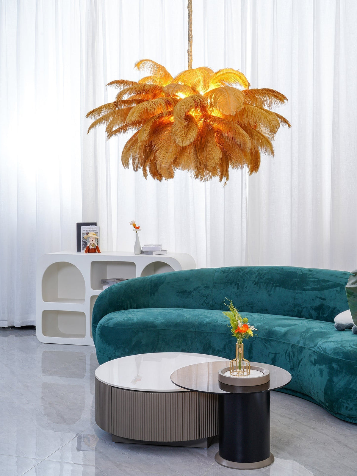Auralira candelabru cu Tijă din alamă și Pene de Struț Dimensiune Mare
