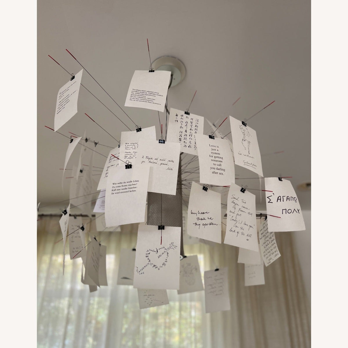 Luninena candelabru din hârtie