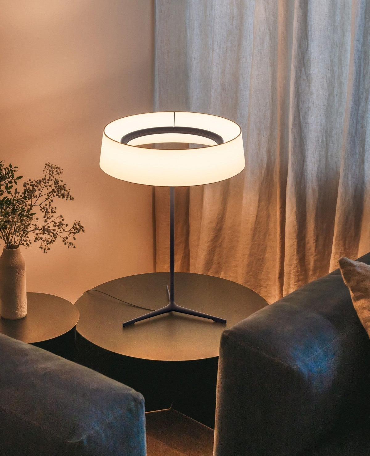 Linivira lampă de masă din pânză în stil scandinav