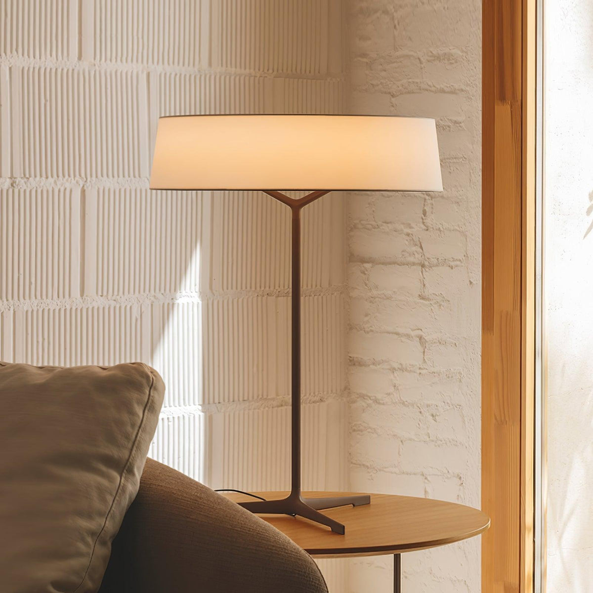 Linivira lampă de masă din pânză în stil scandinav