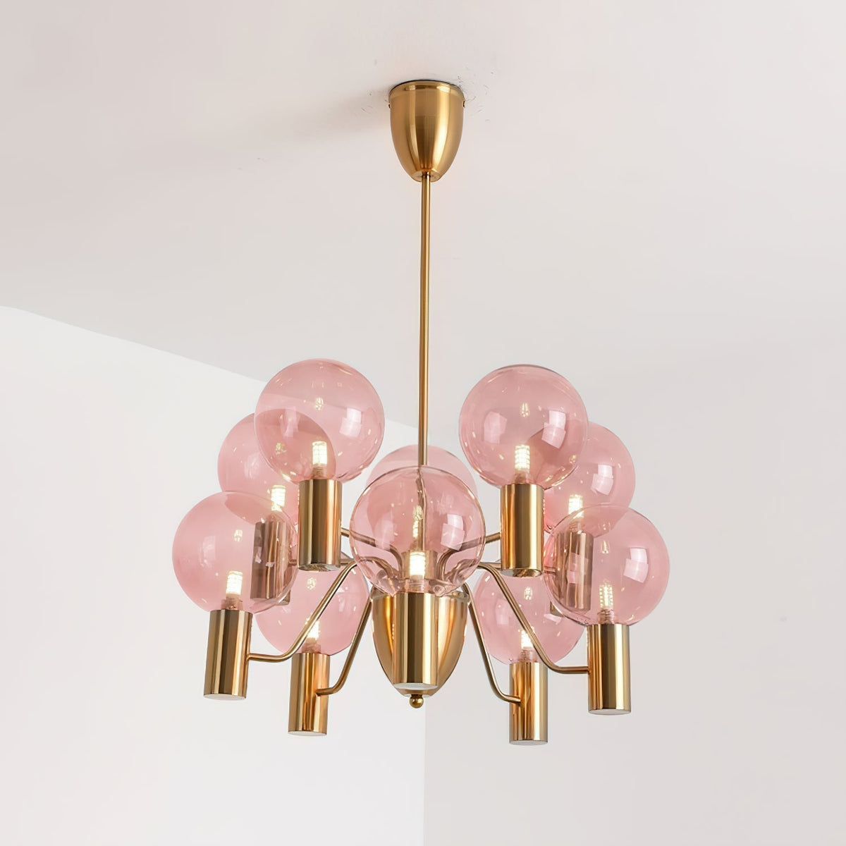Noririan candelabru