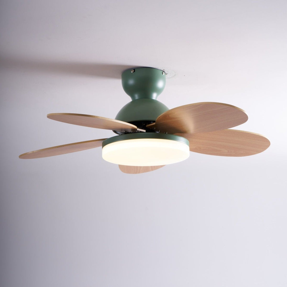 Eireise ventilator de tavan cu lumină din sticlă, multicolor, pentru camera copiilor