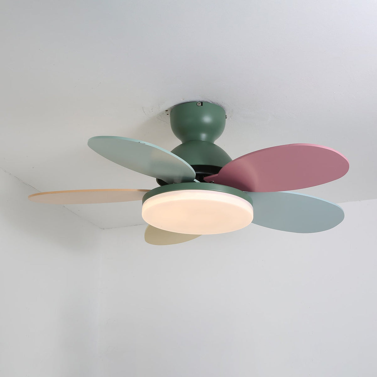 Eireise ventilator de tavan cu lumină din sticlă, multicolor, pentru camera copiilor