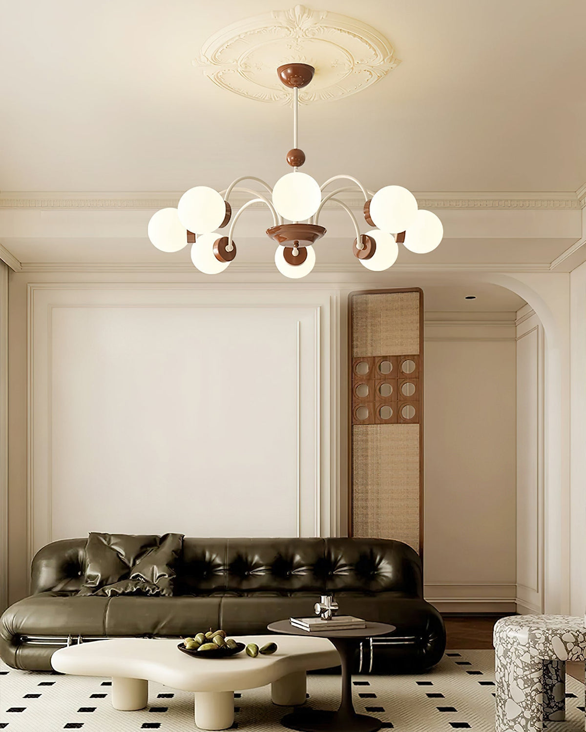 Pivone candelabru