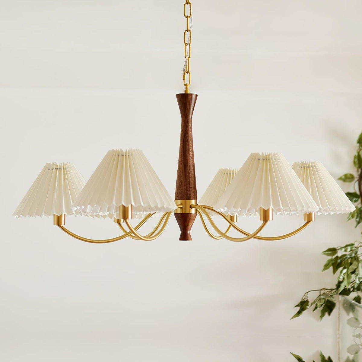 Zarn candelabru din material textil, plisat