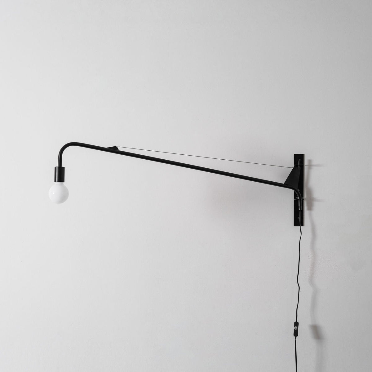 Blu aplică de perete modernă, minimalistă