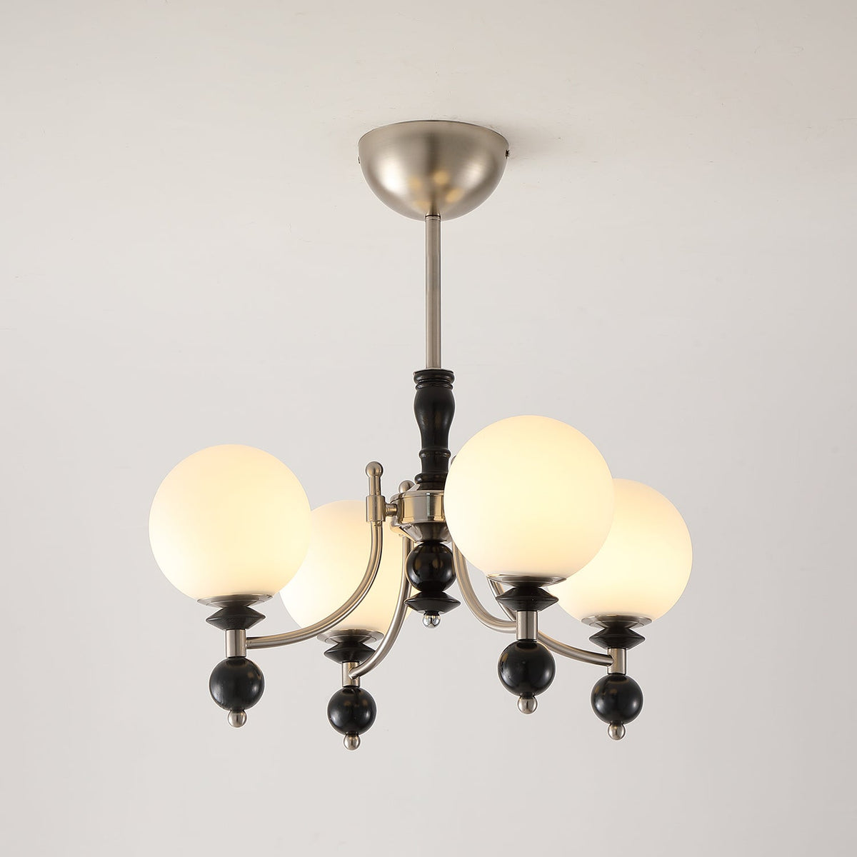 Threak candelabru