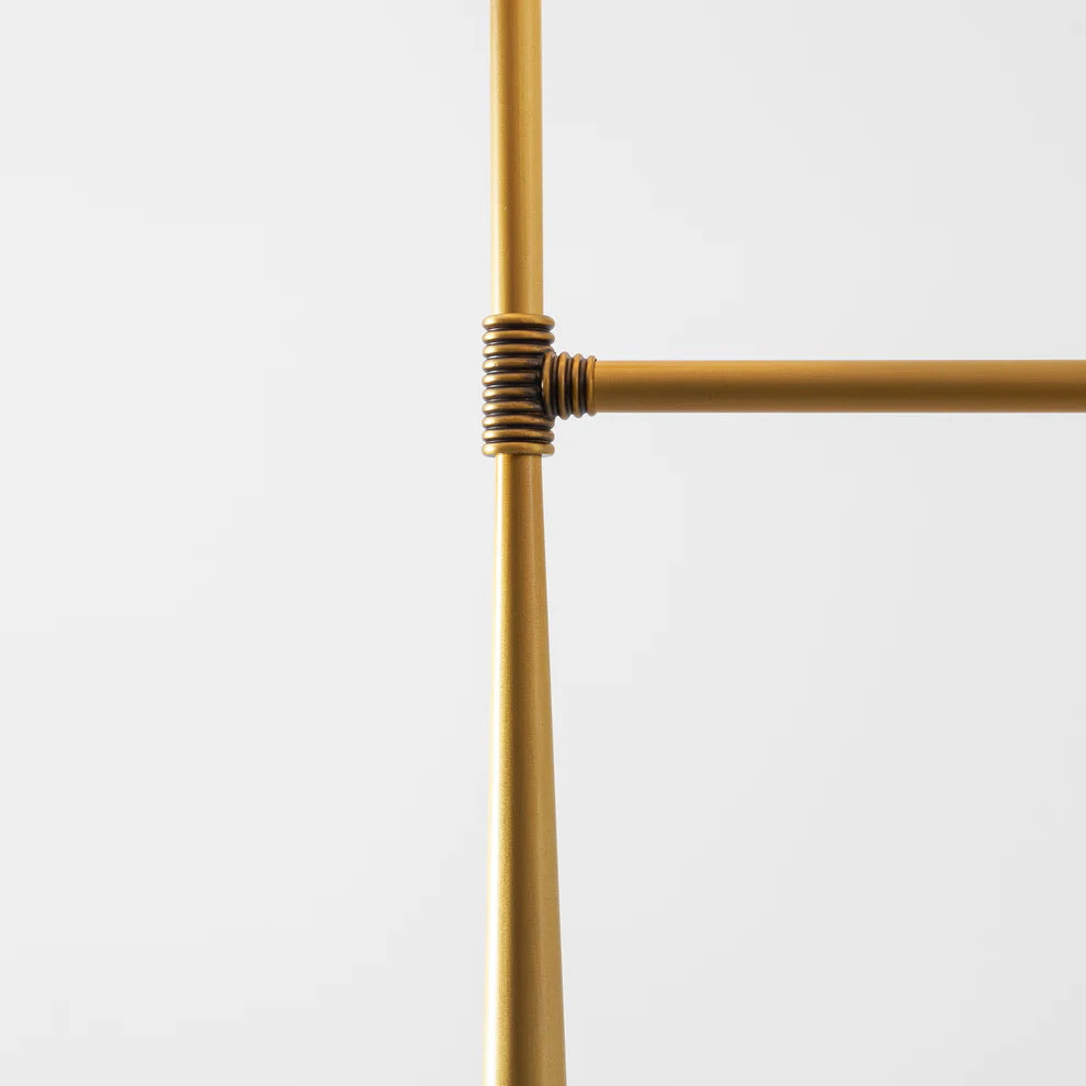Avenirian candelabru