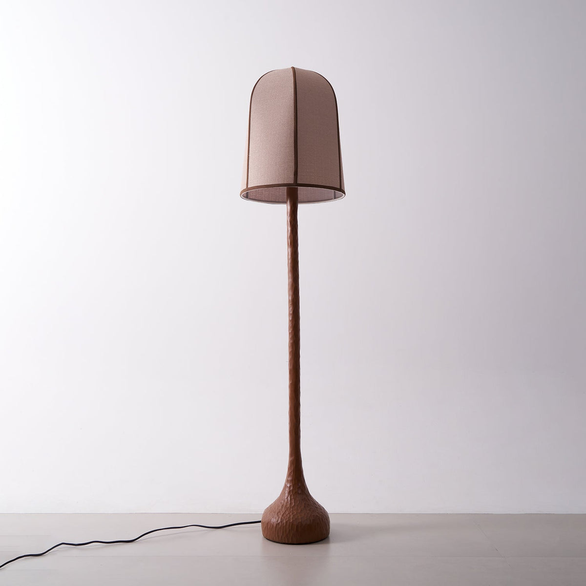 Aveneria lampadar