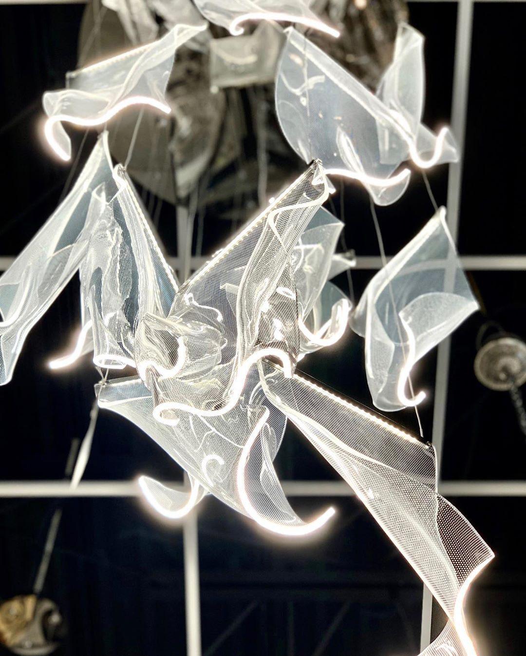 Lucuian candelabru Acrilic LED Abstract Flotant