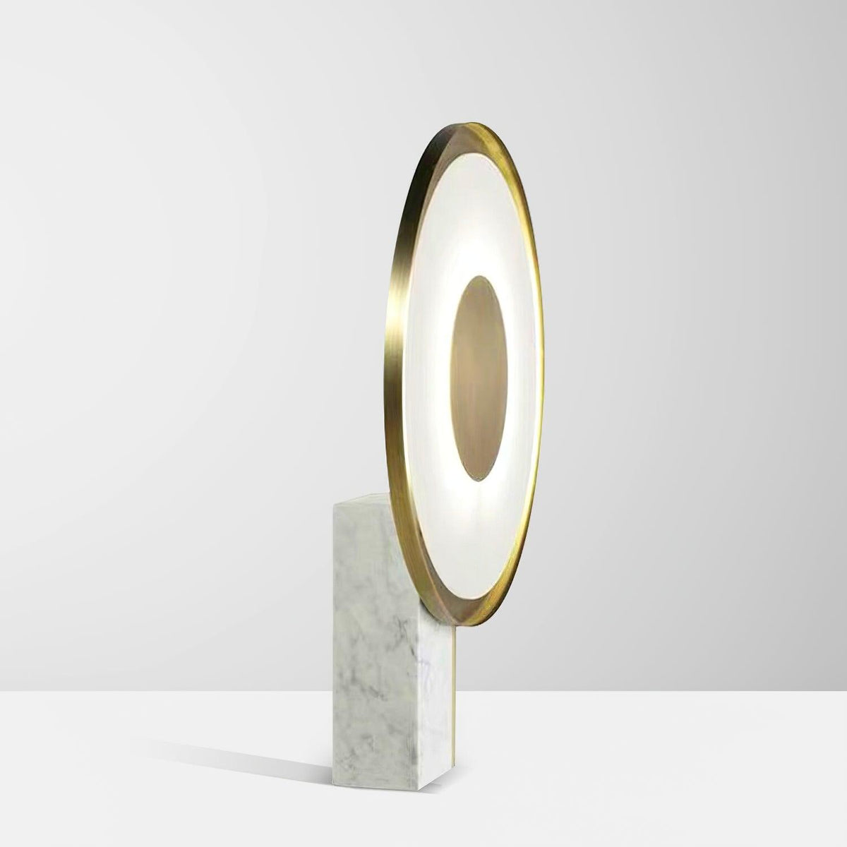 Tessain lampă de masă minimalistă din marmură