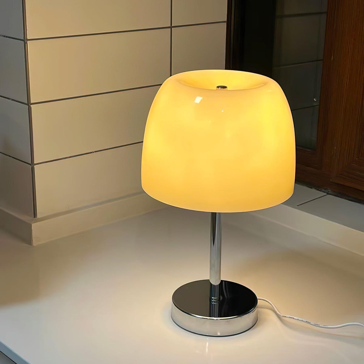Mirinira lampă de masă