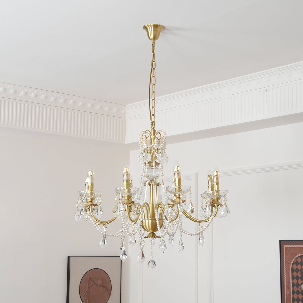 Candelabru corp din alamă cu picături de cristal perlé, eleganță vintage