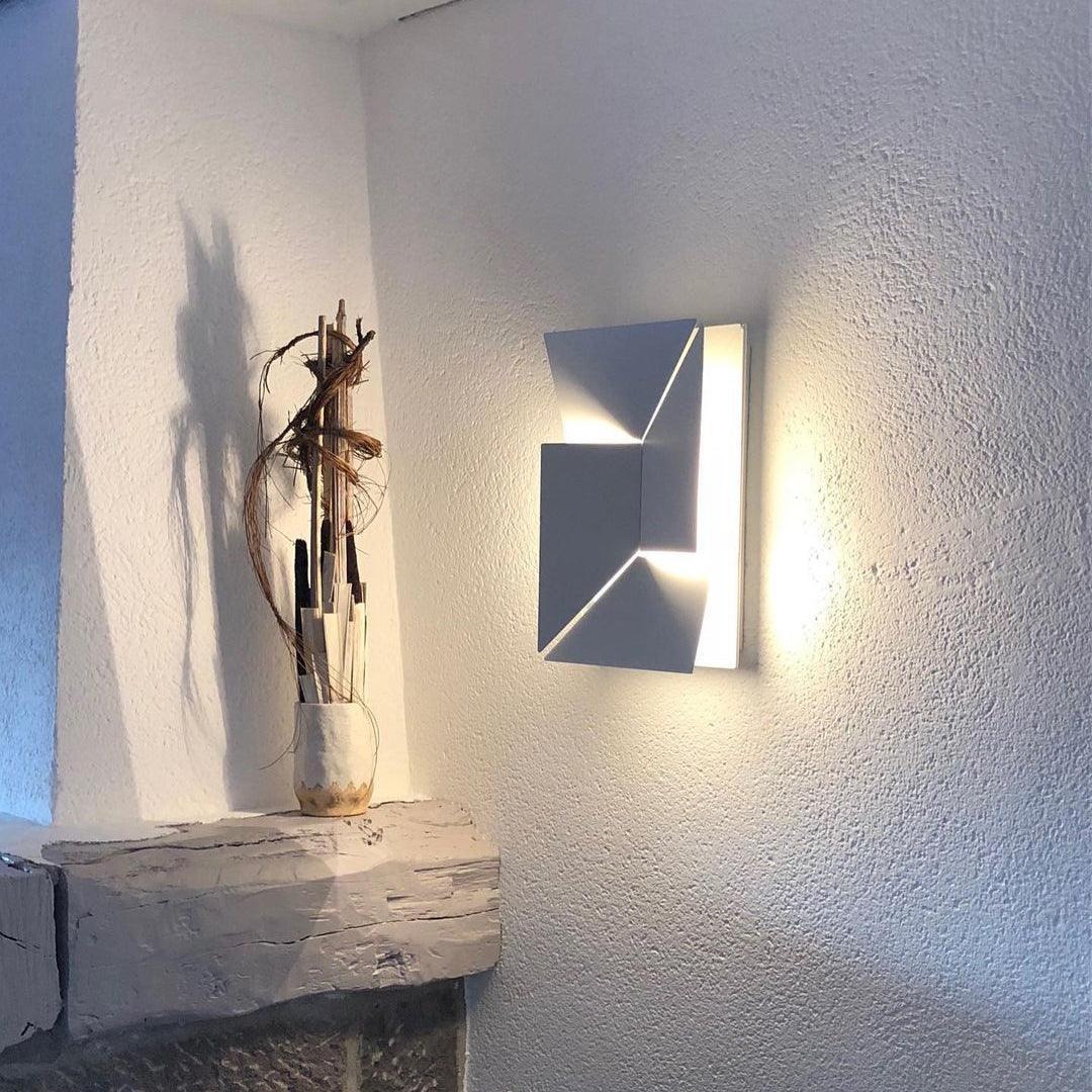 Deloza Shadows Rechargeable Grand Sconce aplică de perete
