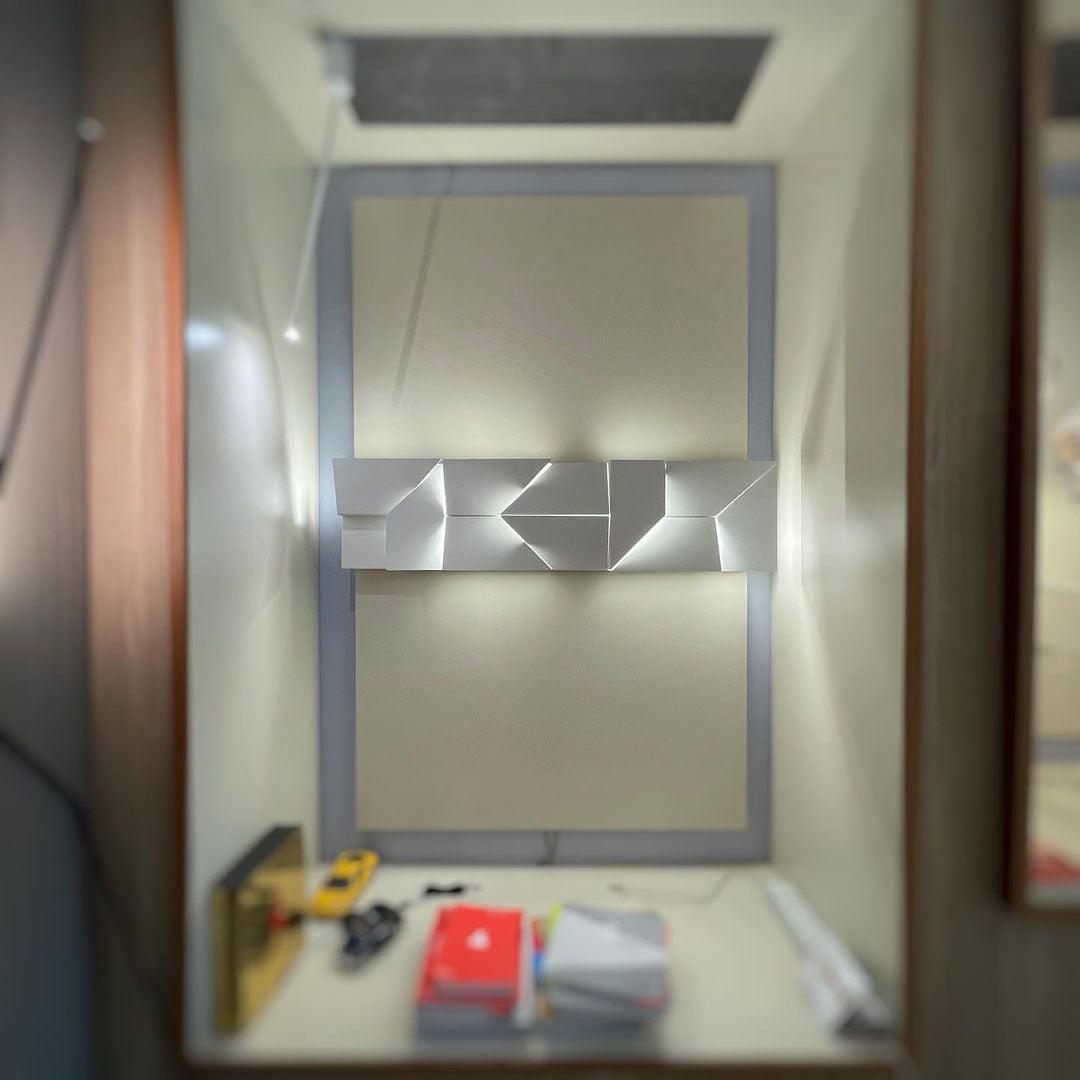 Deloza Shadows Rechargeable Grand Sconce aplică de perete