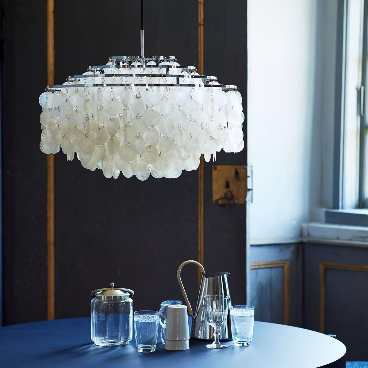 Avenenian candelabru