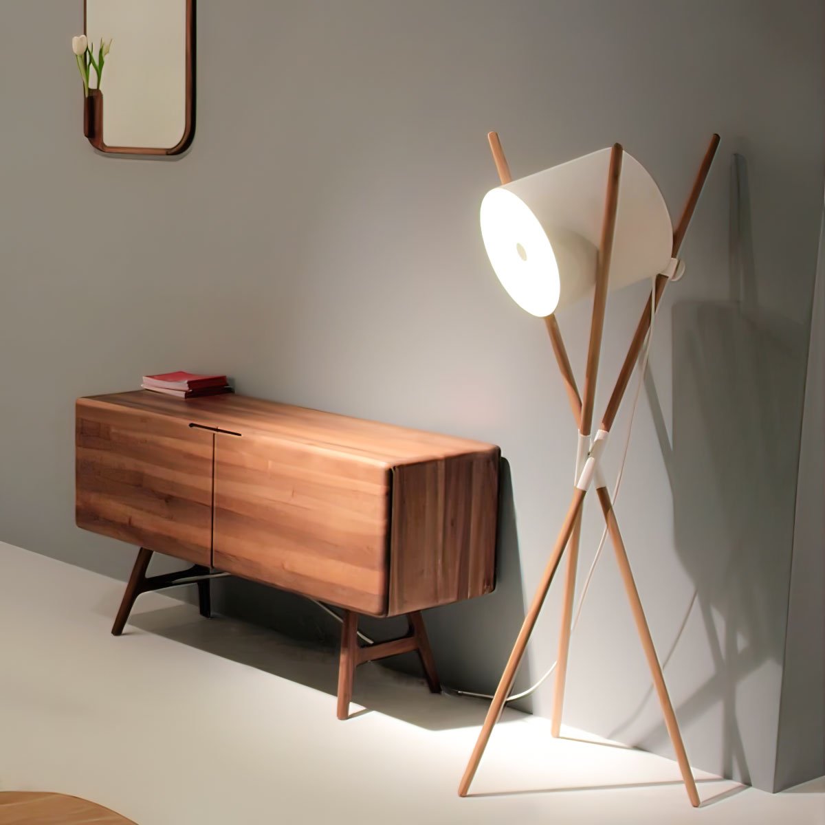 Syloena lampadar contemporan din lemn