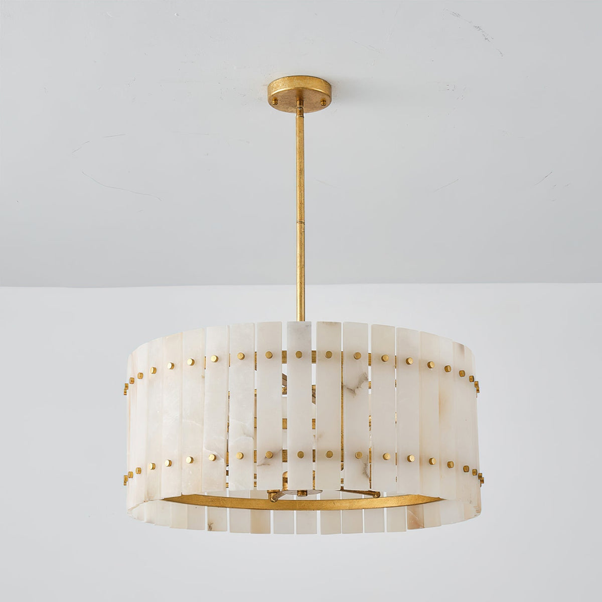 Alboora candelabru din alabastru