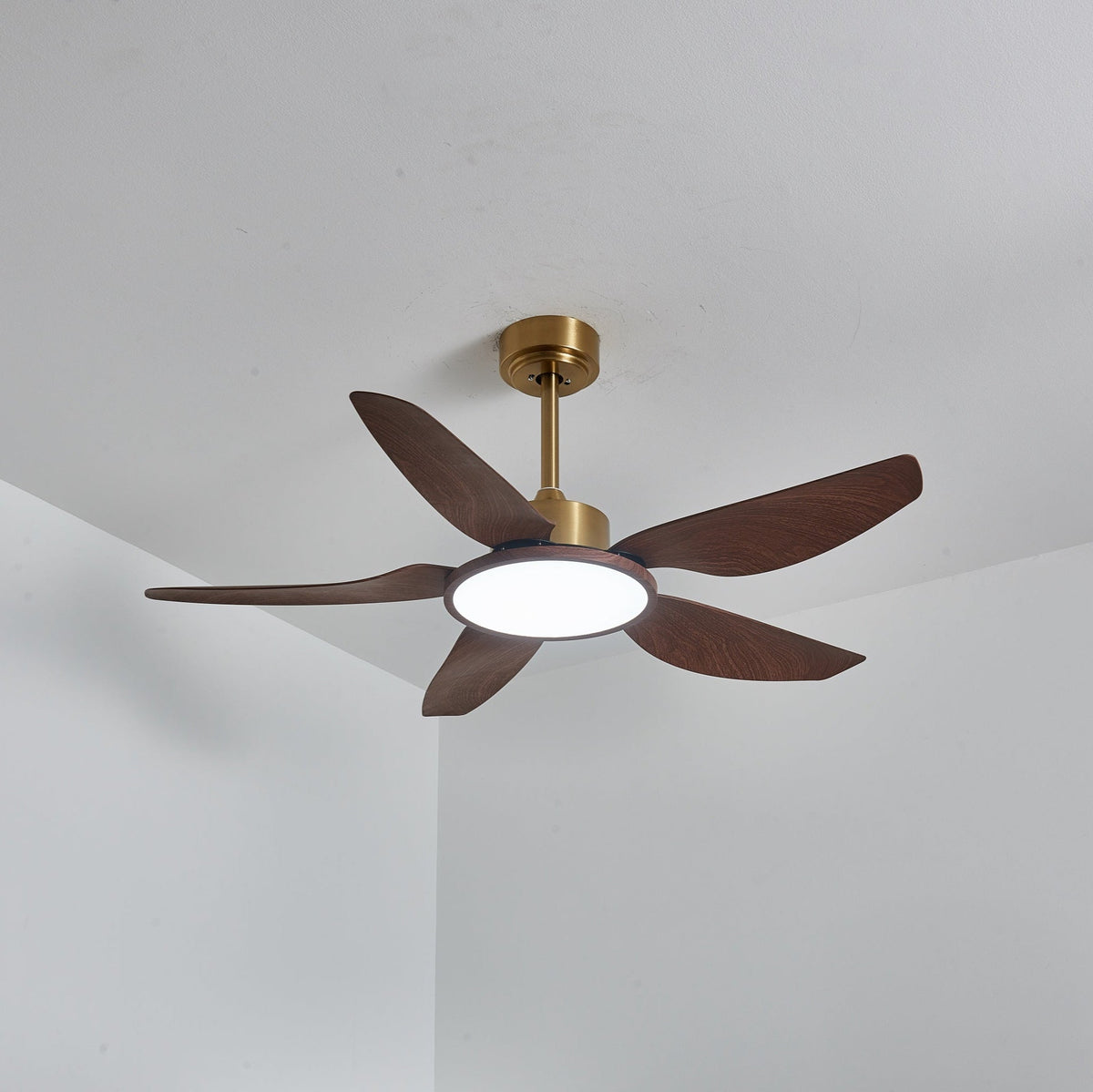 Sylenel ventilator de tavan cu lumină din lemn și alamă, modern