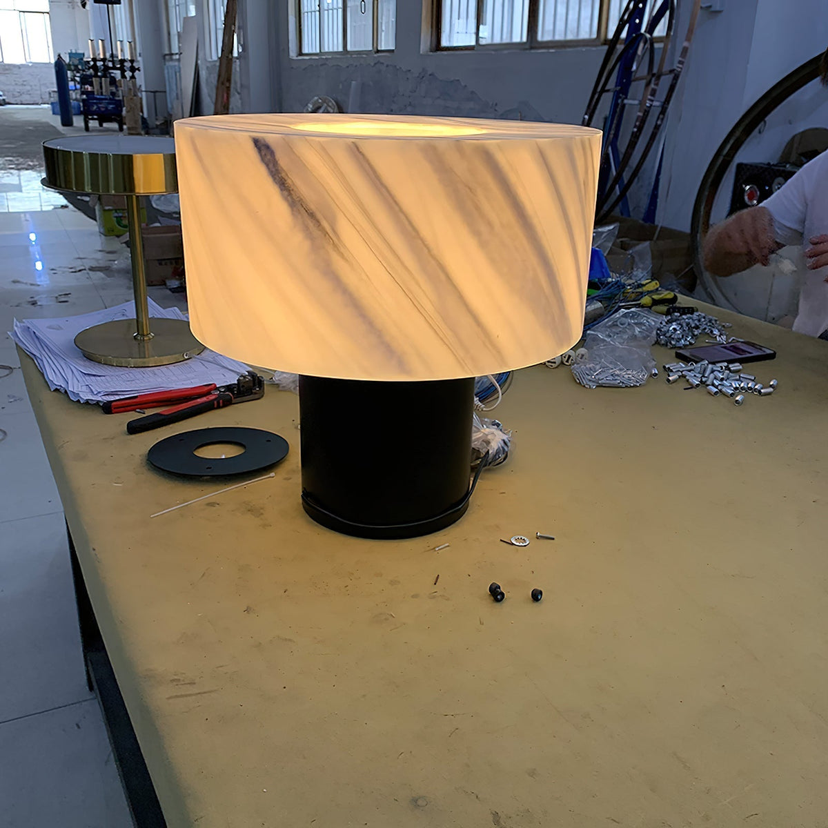 Noriseria lampă de masă