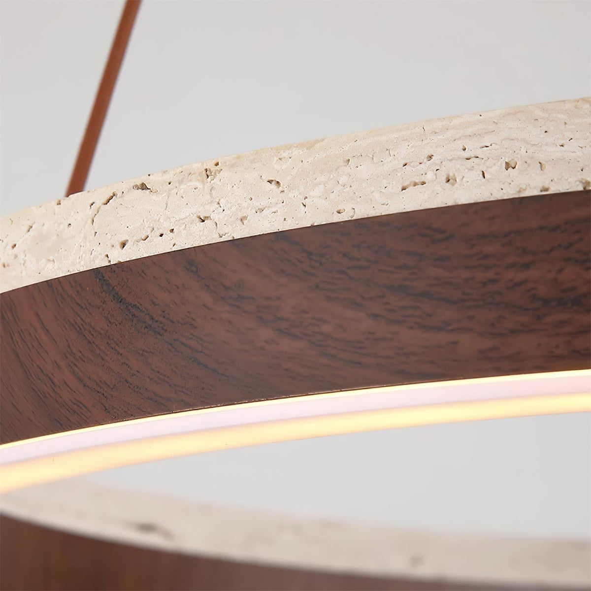 Loren candelabru cu Geometrie din travertin