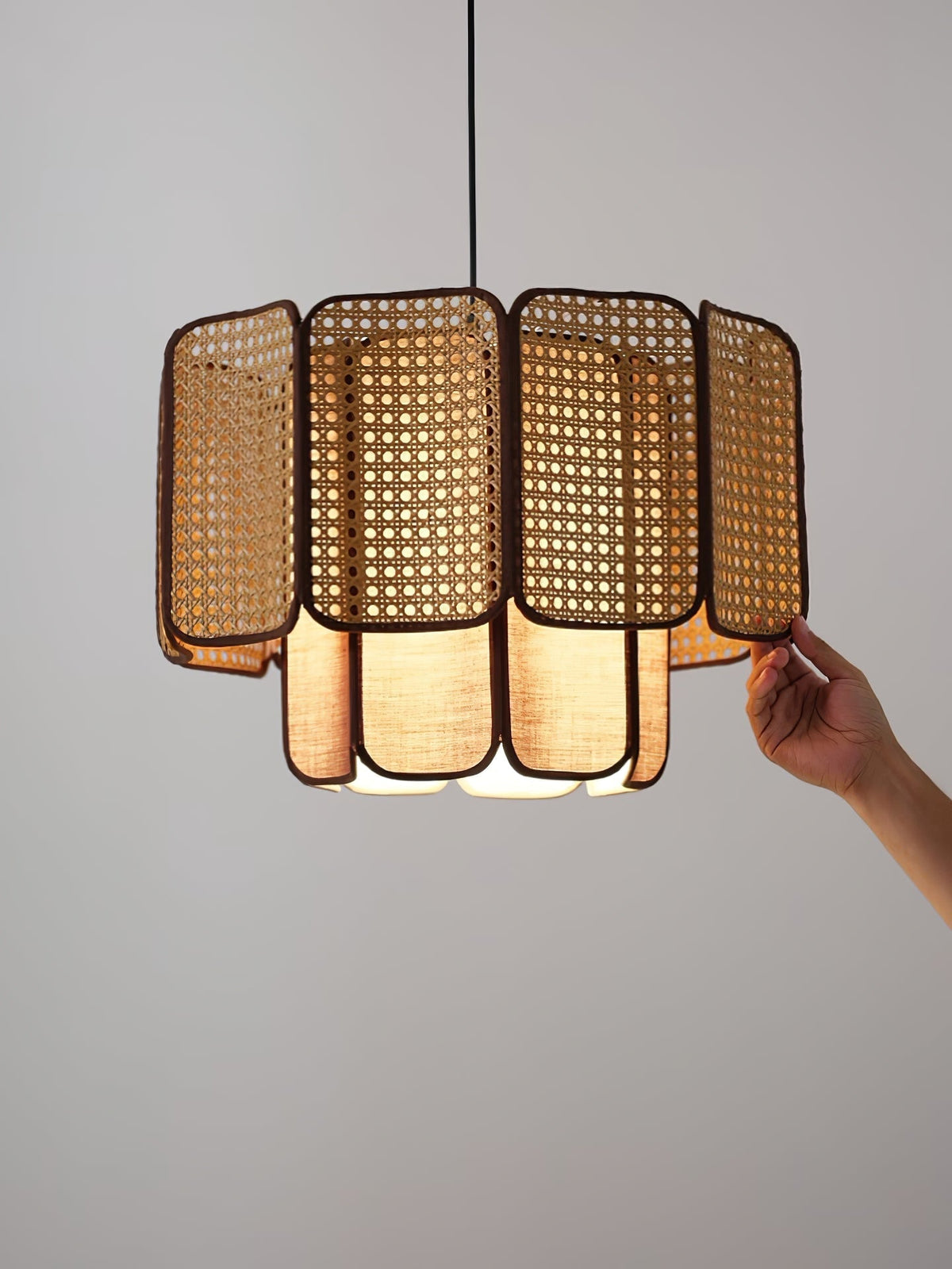 Cane lampă suspendată vintage cu abajur textil