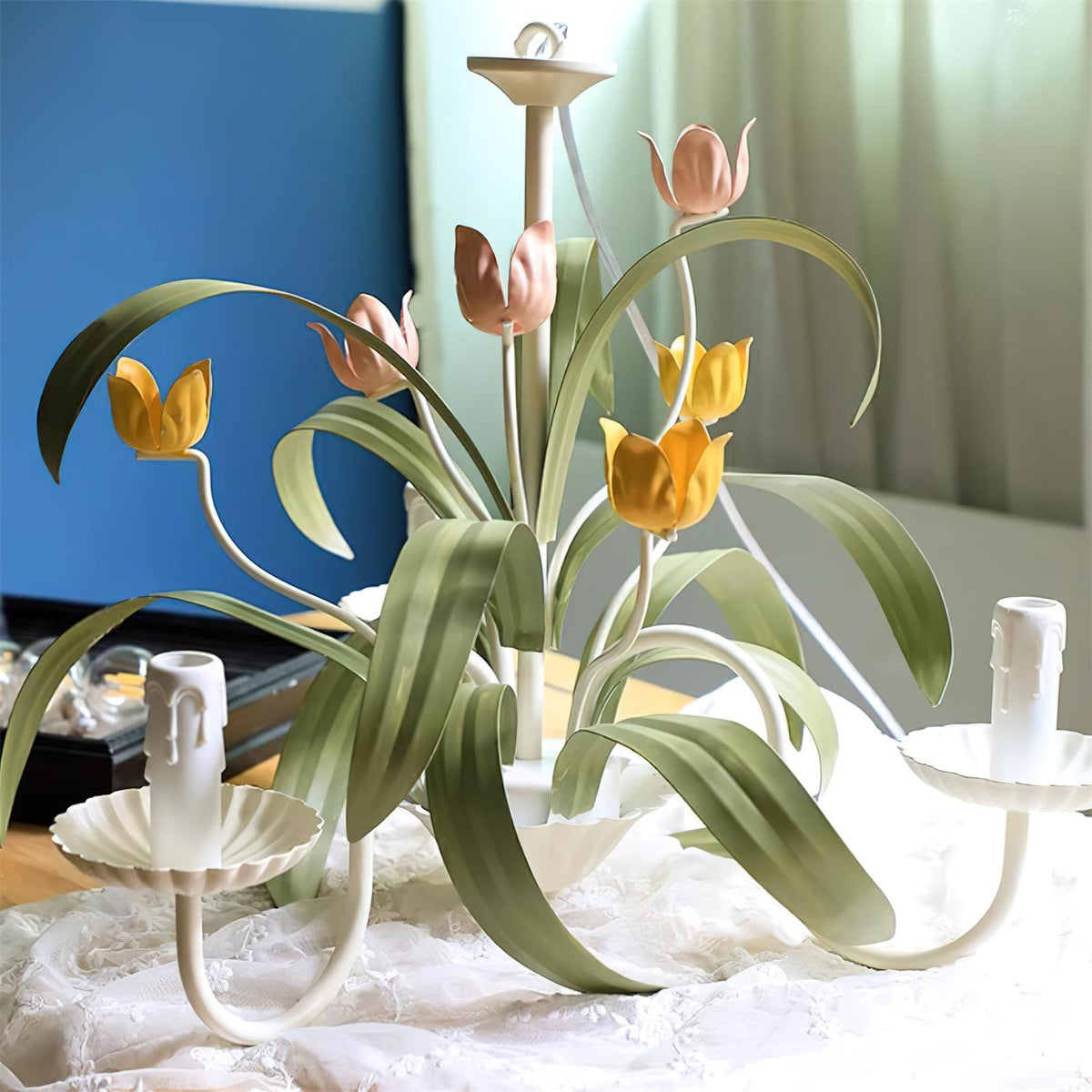Aveniena candelabru