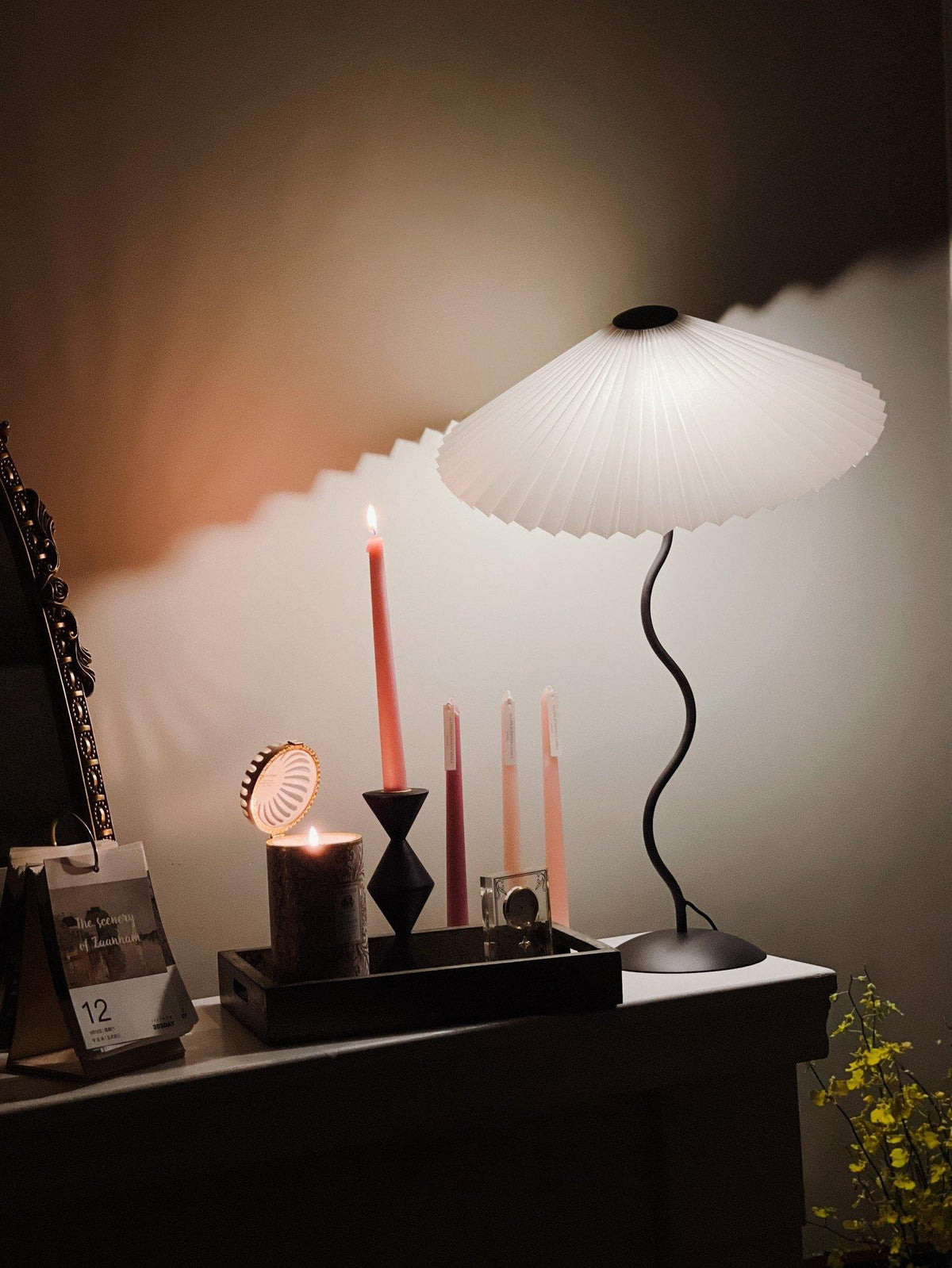 Vioro lampă de masă cu abajur textil