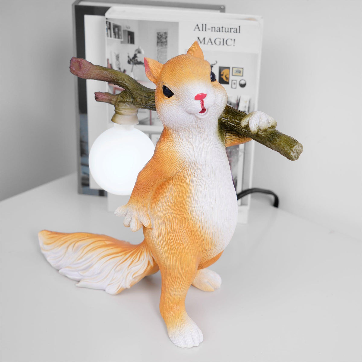 Squirrel lampă de masă