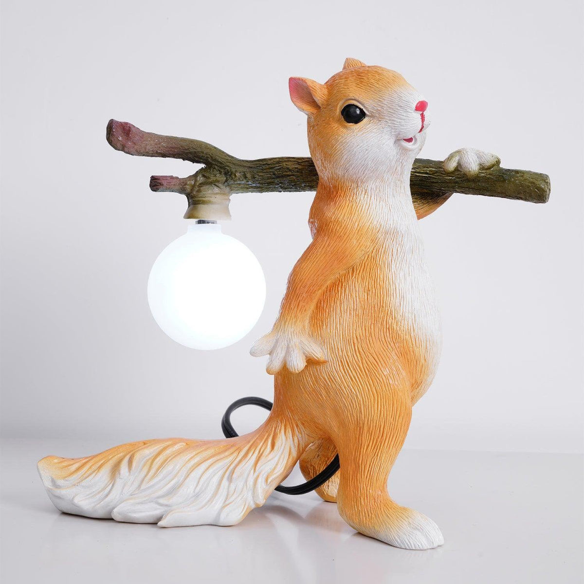 Squirrel lampă de masă