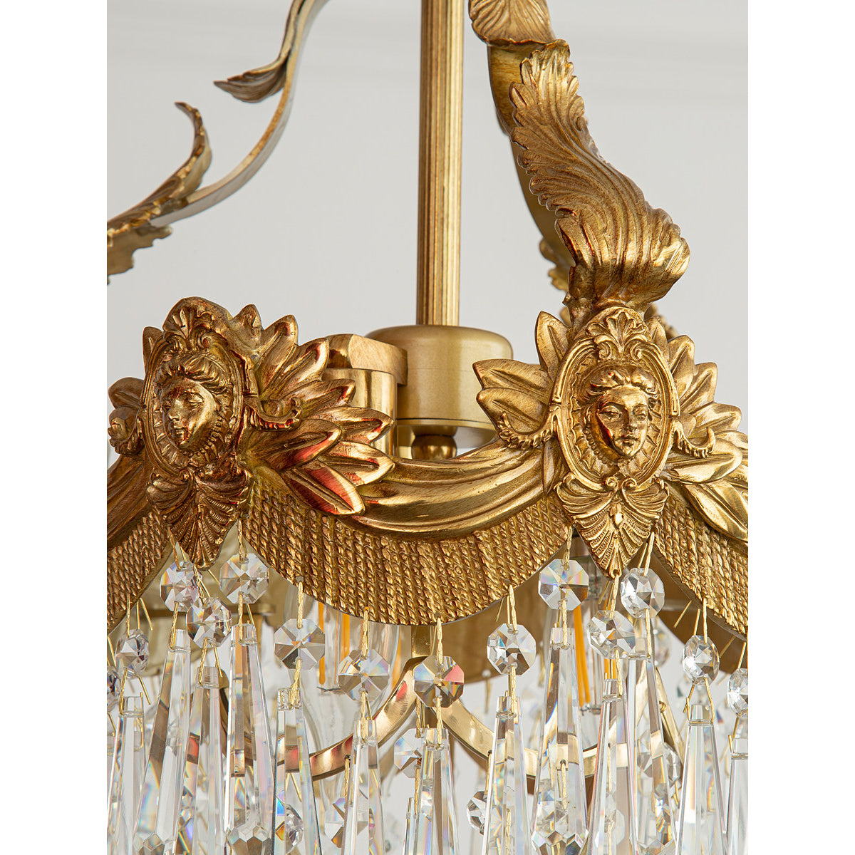 Seraphelion lampă suspendată din cristal, colorată, liniară