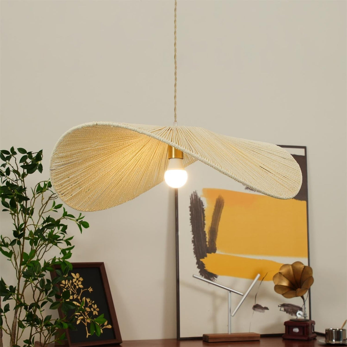 Canoeria lampă suspendată țesută manual din ratan natural