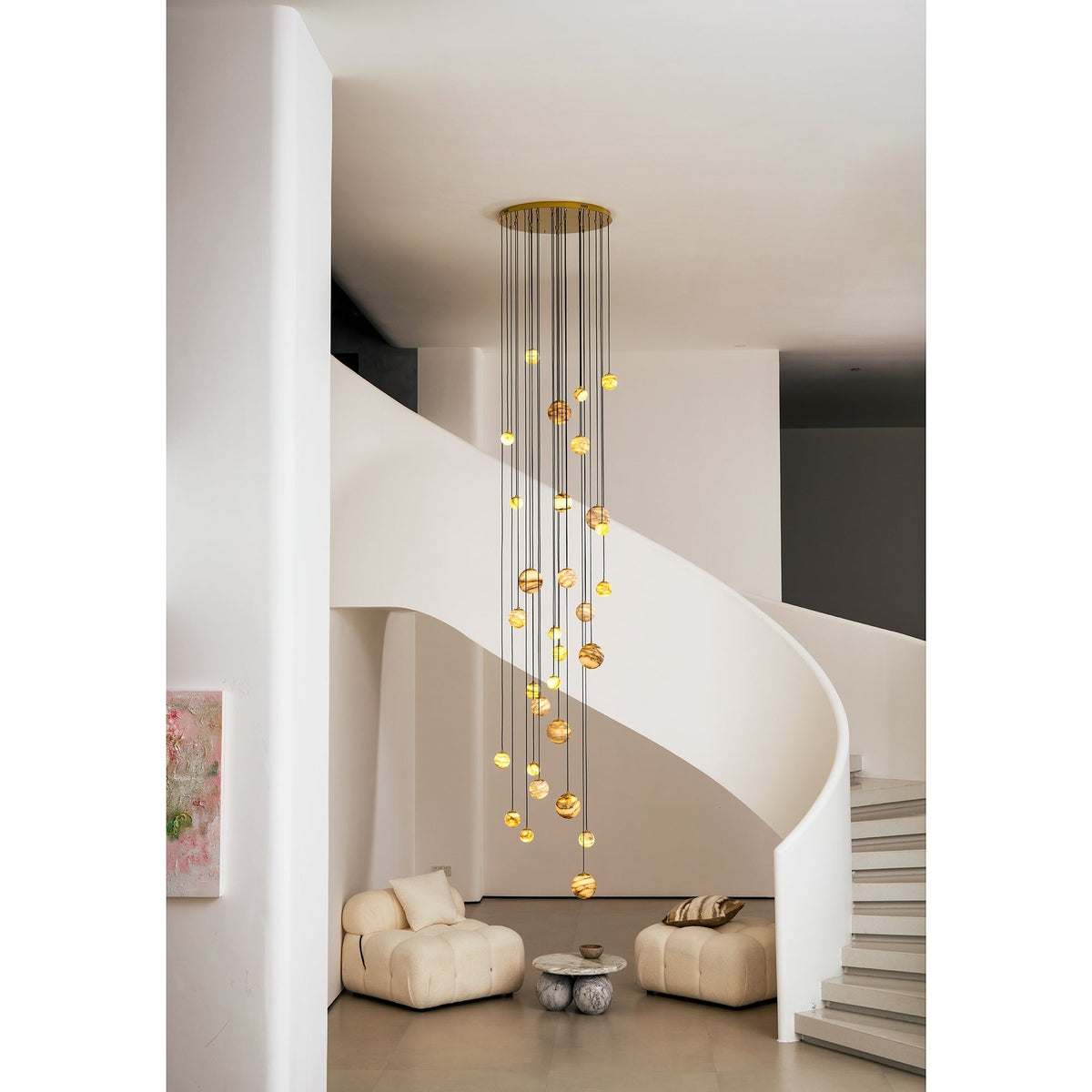 Nivinian candelabru din alabastru