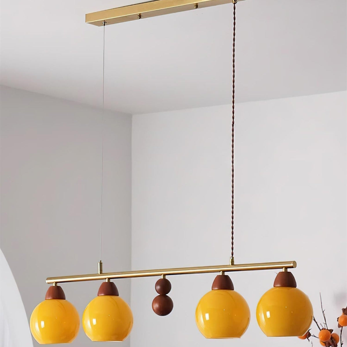 Lioruella suflat manual candelabru din sticlă