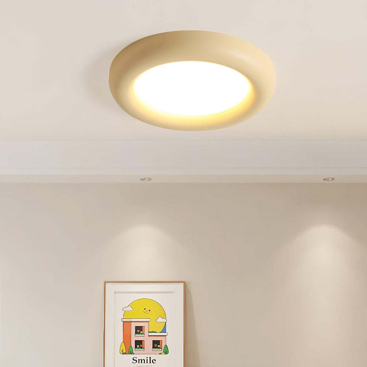 Plafonieră aplicată bej cu rozetă de tavan minimalist