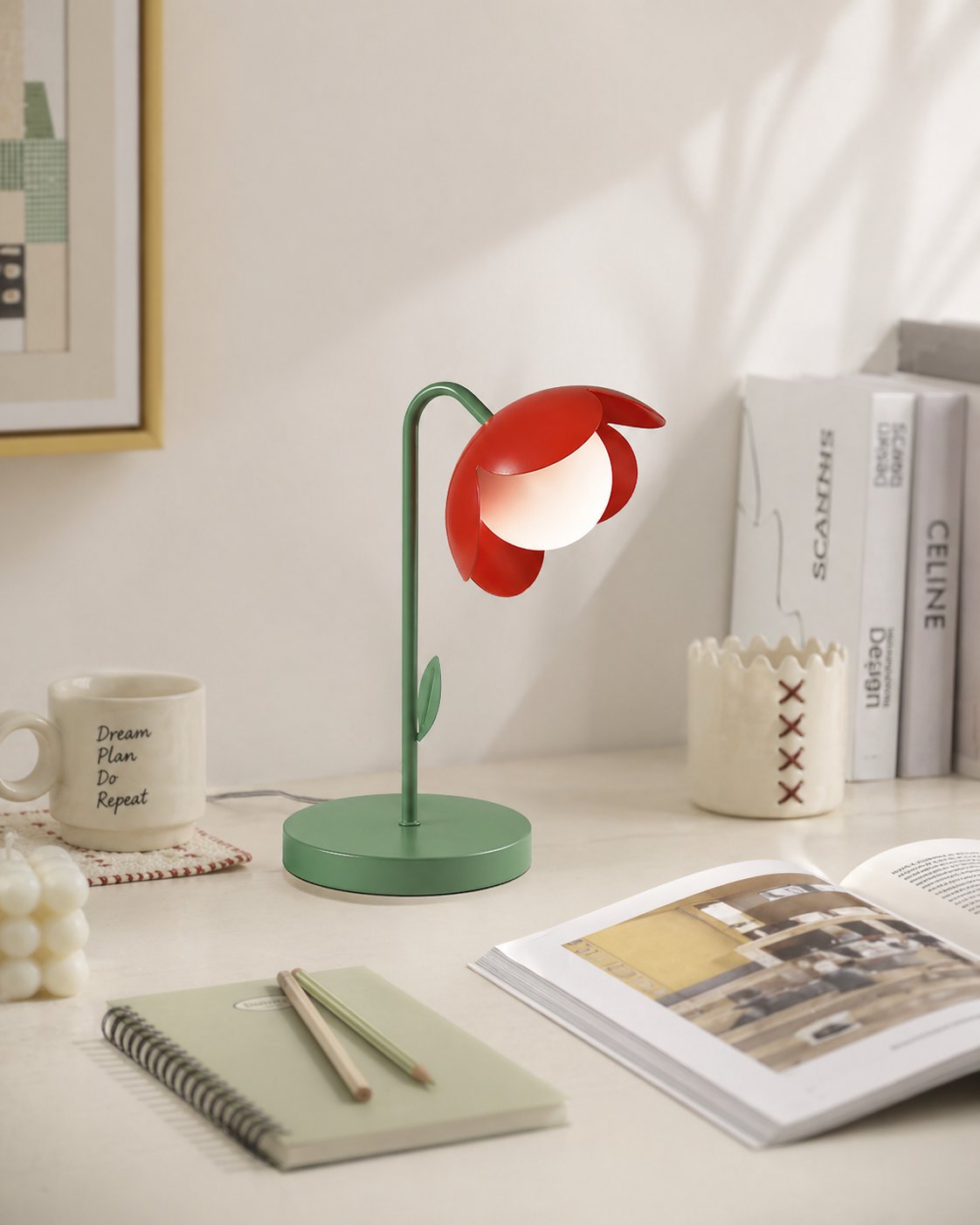 Tulip lampă de masă