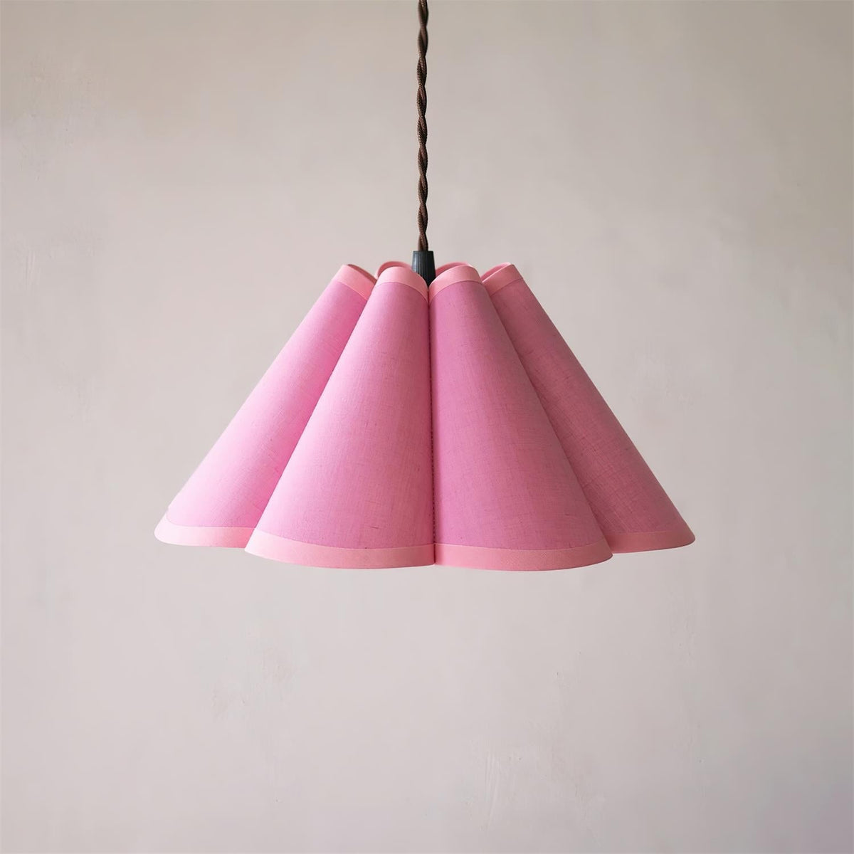 Velenaine lampă suspendată