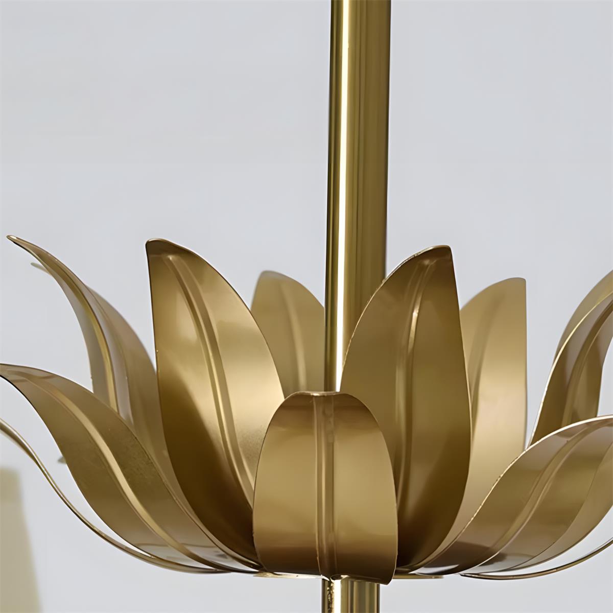Rivalena candelabru