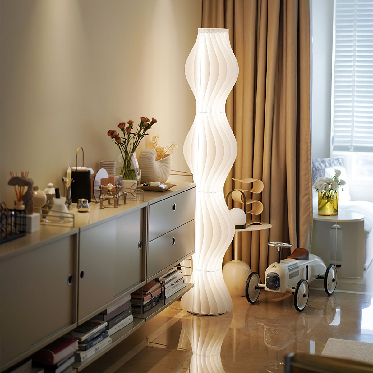 Dotha lampadar contemporan