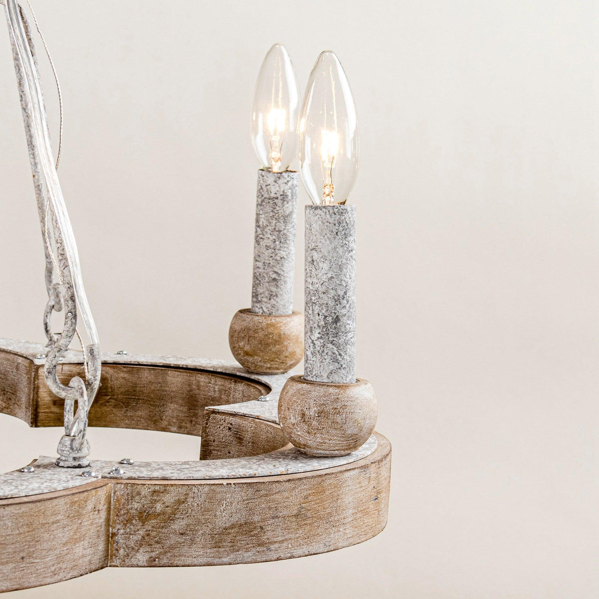Elaarira candelabru