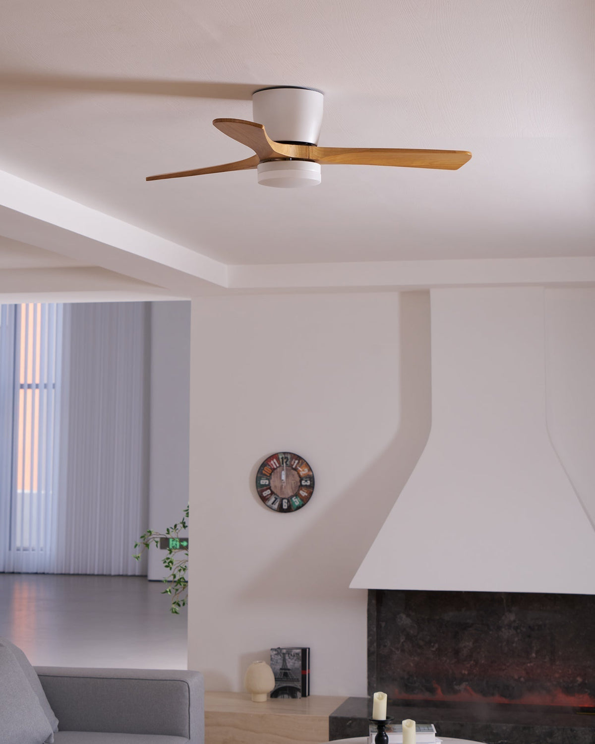 Miroise ventilator de tavan cu lumină