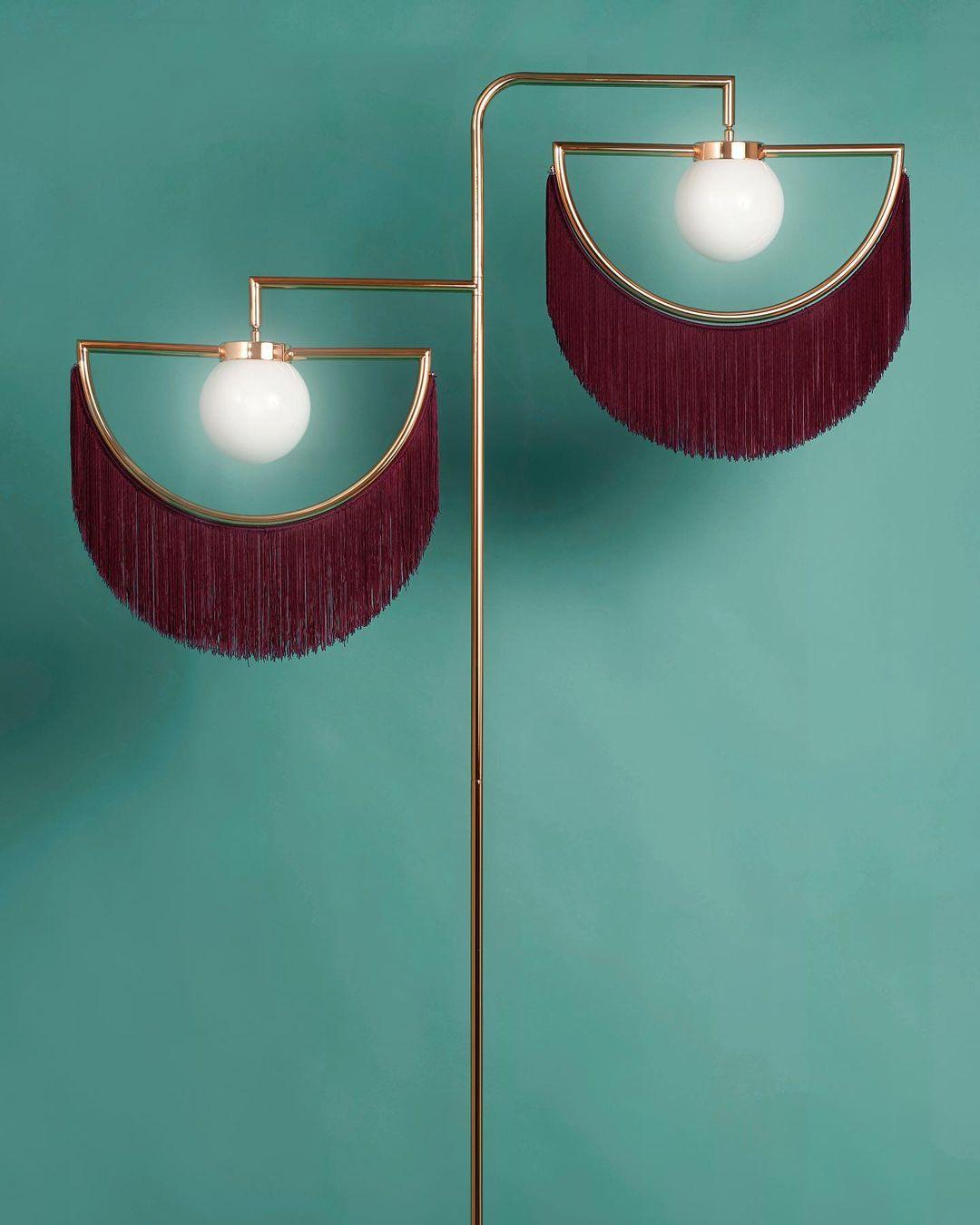 Dexe lampadar modern