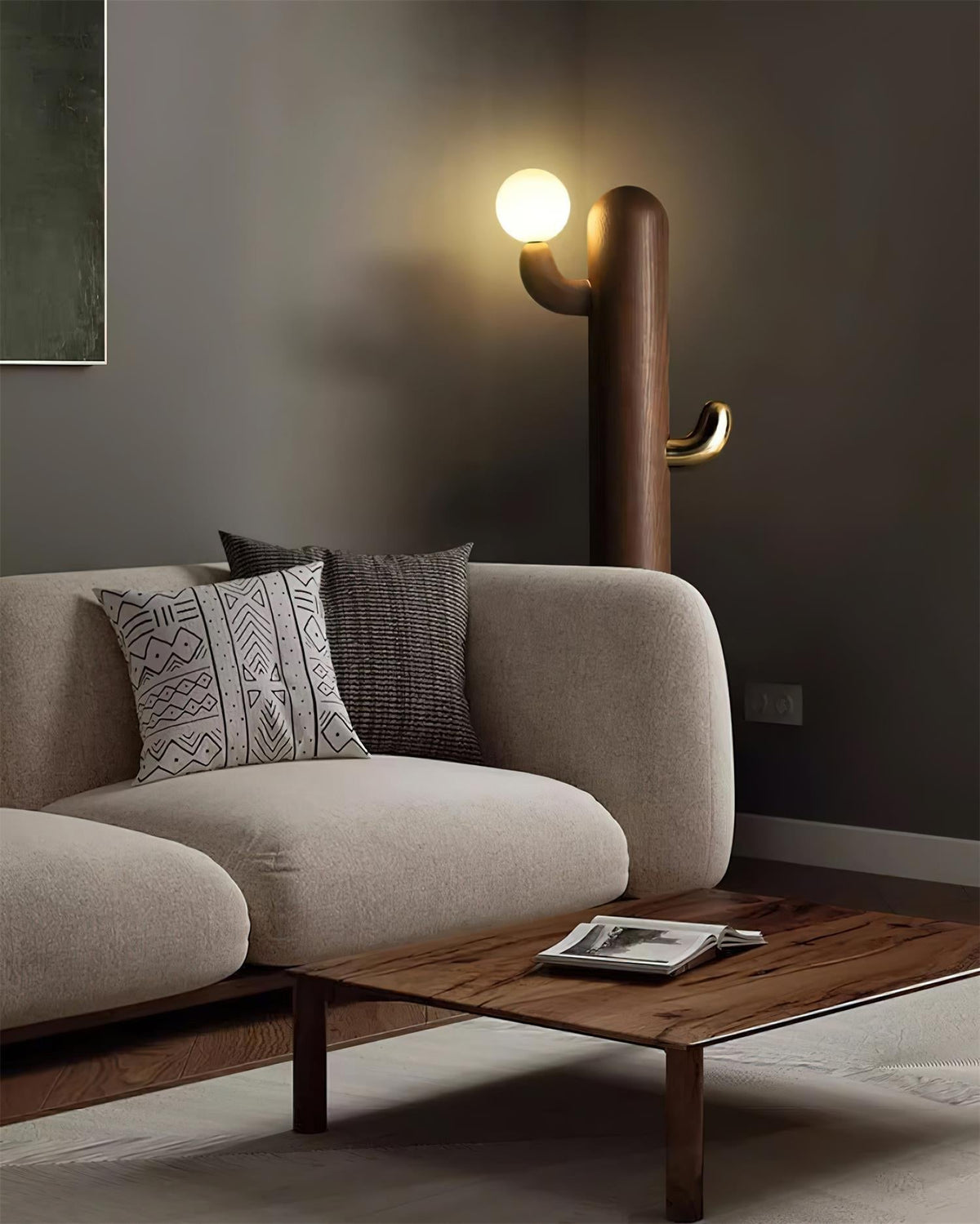 Caltus lampadar