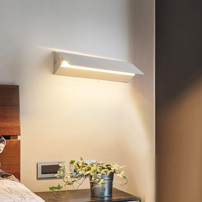 Arisha aplică de perete LED metal pentru interior cu Rotire, alb
