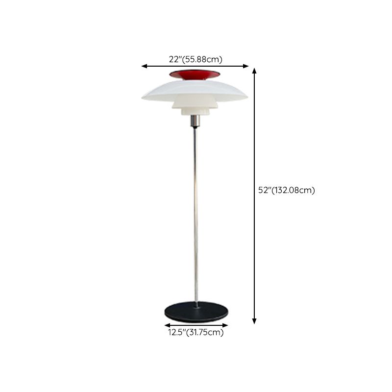 Salgado lampadar modern din metal, în formă de farfurie zburătoare