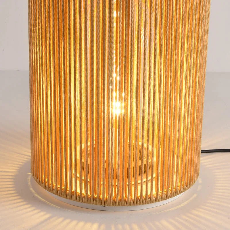 Ray Retro metal/ratan lampadar, Conexiune electrică fixă/Solar/LED, exterior