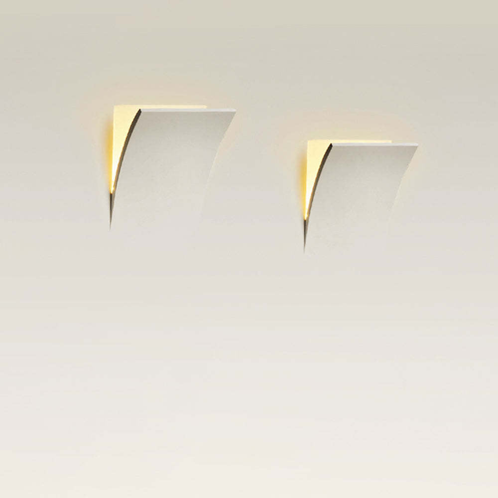 Aria aplică de perete modernă Recondusă din metal/Gips cu LED, alb
