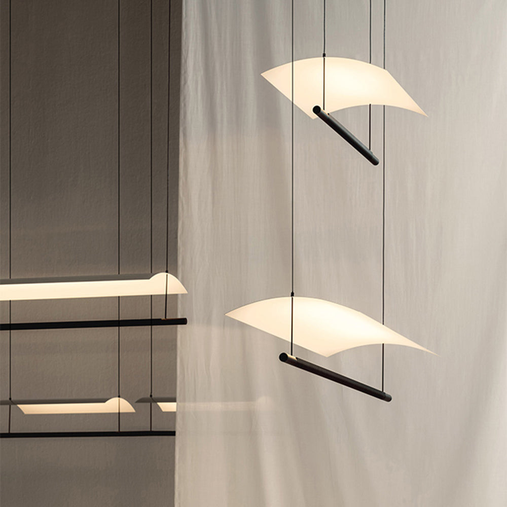 Arisha lampă suspendată minimalistă, liniară din metal