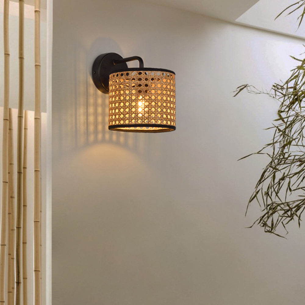 Muto aplică de perete lampă de perete rustică cilindrică din ratan/metal, culoarea maro