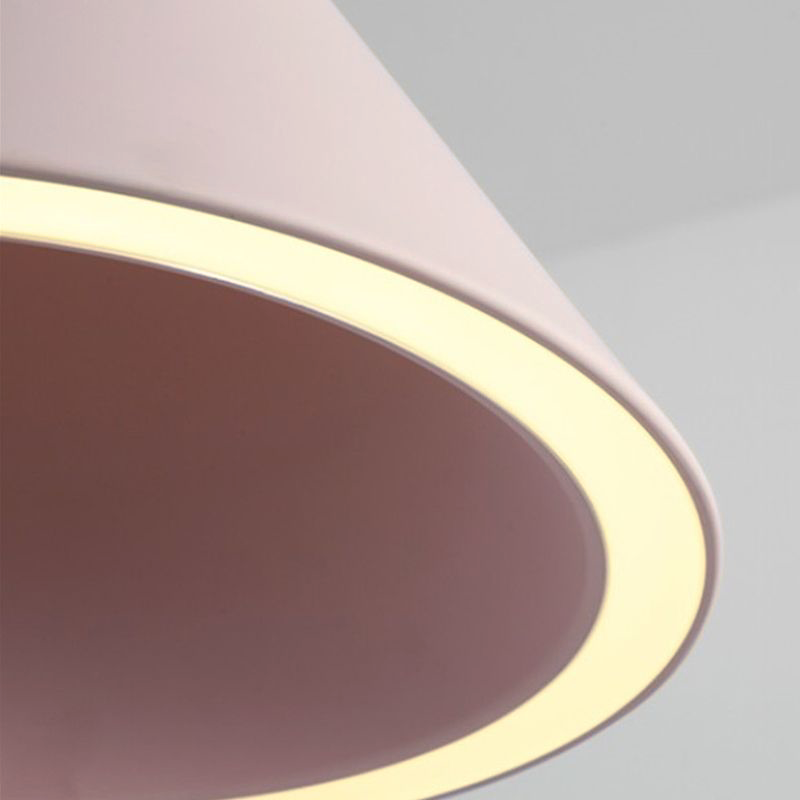 Aria Funnel-formă Colourful LED lampă suspendată